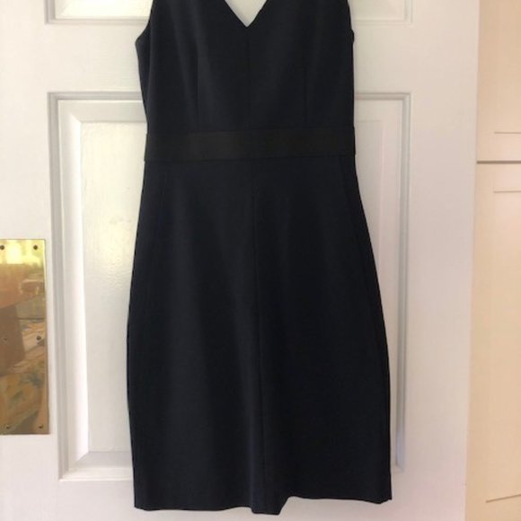 Navy Theory Dress - Picture 3 of 4